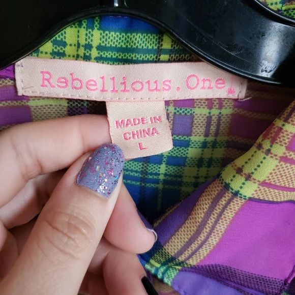 Sheer Vibrant Plaid Open Long Sleeve Cold-Shoulder Button Down - Picture 4 of 8